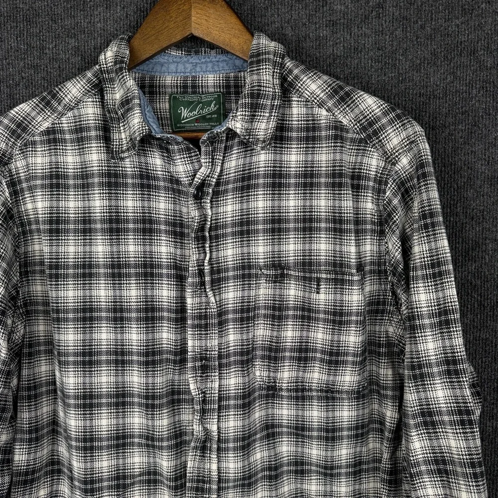 Woolrich Flannel Shirt Plaid Lightweight Cotton Button Up Black White Men Large